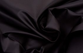 ткань подкладочная ветрозащитная 290t, 70гр/м2, 100пэ, 150см, черный/s5580, (100м) dsr купить в Красноярске.